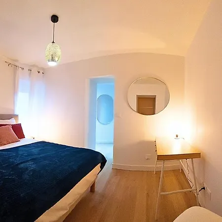Apartment Artgold * De Gamme